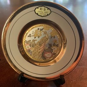 24K Gold Japan Chokin Art 4” Plate with Stand, made in Japan, perfect condition